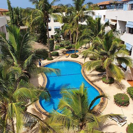 Superbe Appartement Avec Piscine, Proche Centre Ville, Restaurant, Mer Saly ภายนอก รูปภาพ