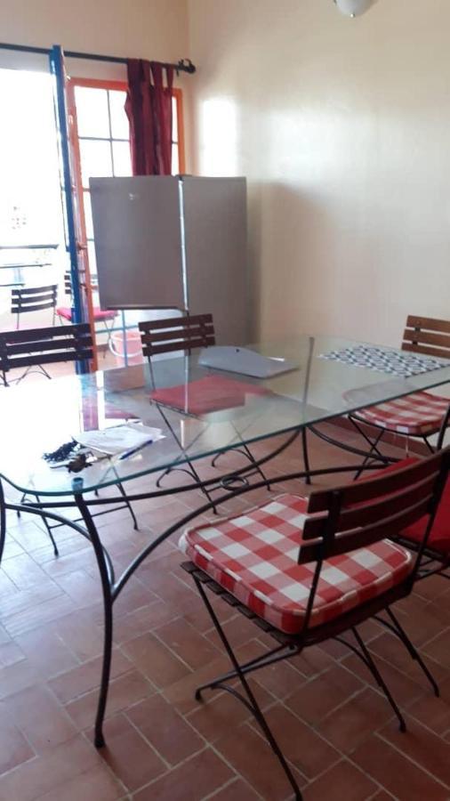Superbe Appartement Avec Piscine, Proche Centre Ville, Restaurant, Mer Saly ภายนอก รูปภาพ